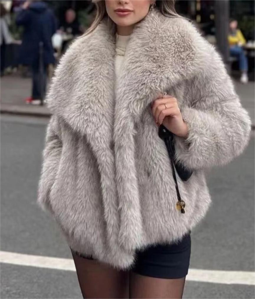 HOT Outerwear Fur Coat Trend 2020 Mink Coats Faux Fur Trend